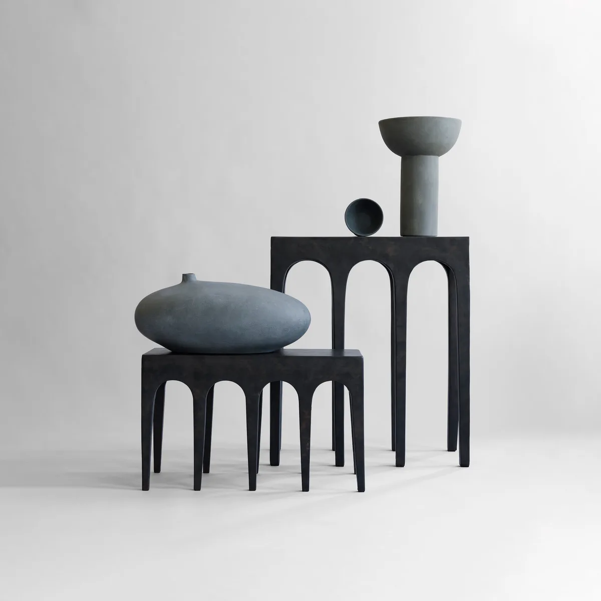 Bow Bench