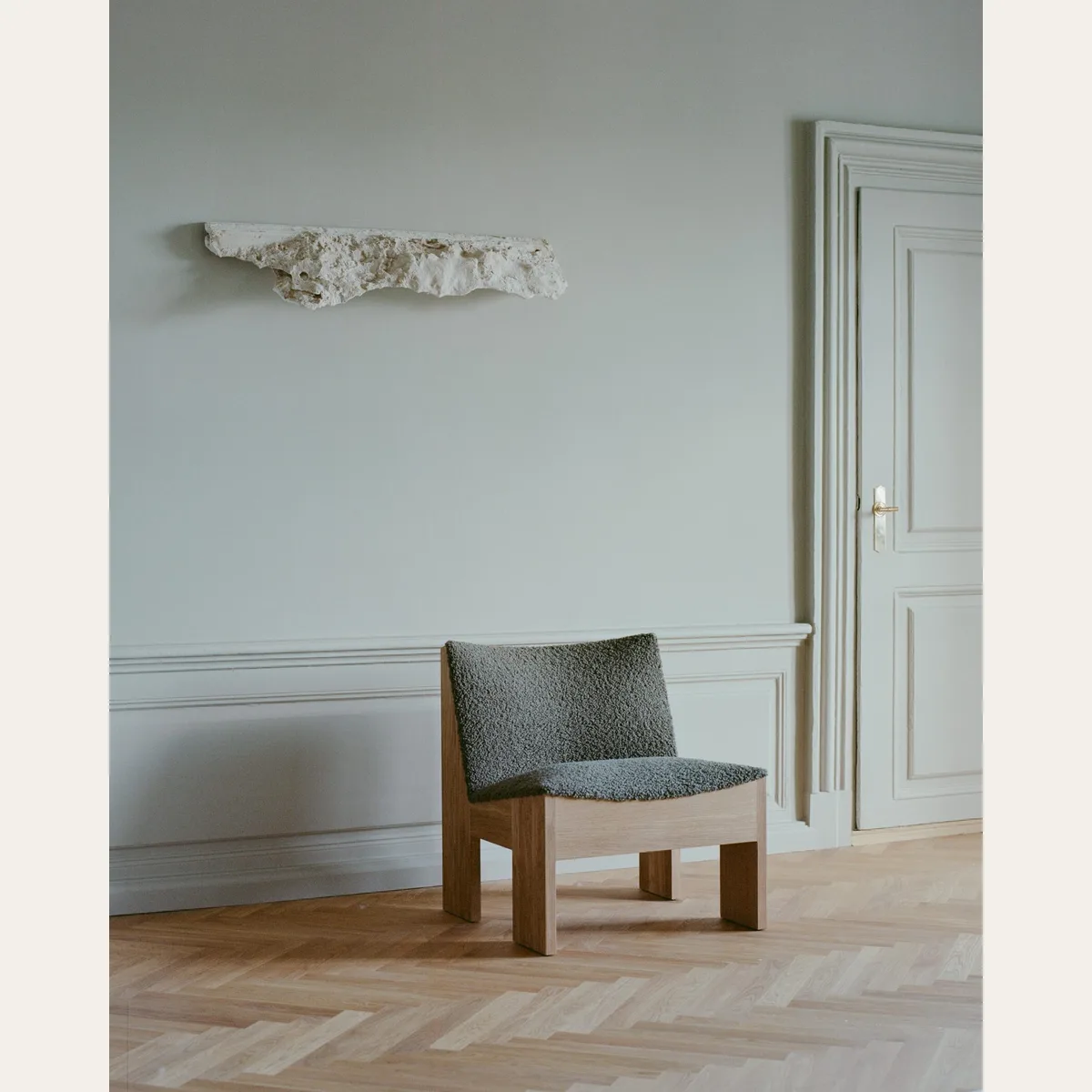 Tenon Lounge Chair