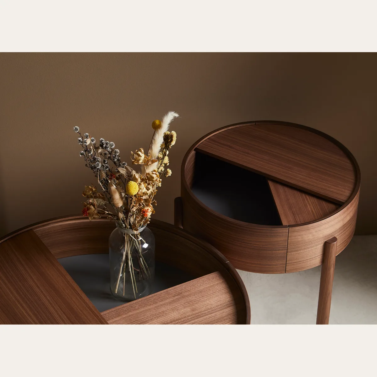 Arc coffee table 42 см
