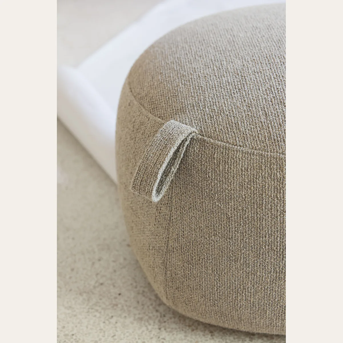 Gem pouf