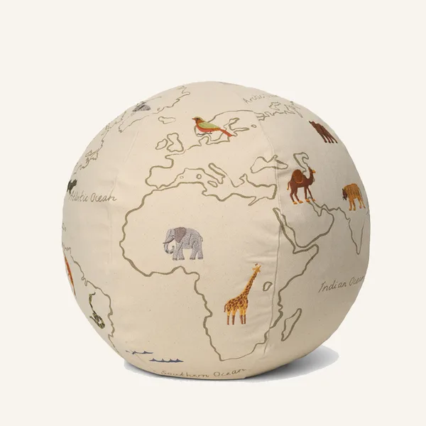 The World Pouf