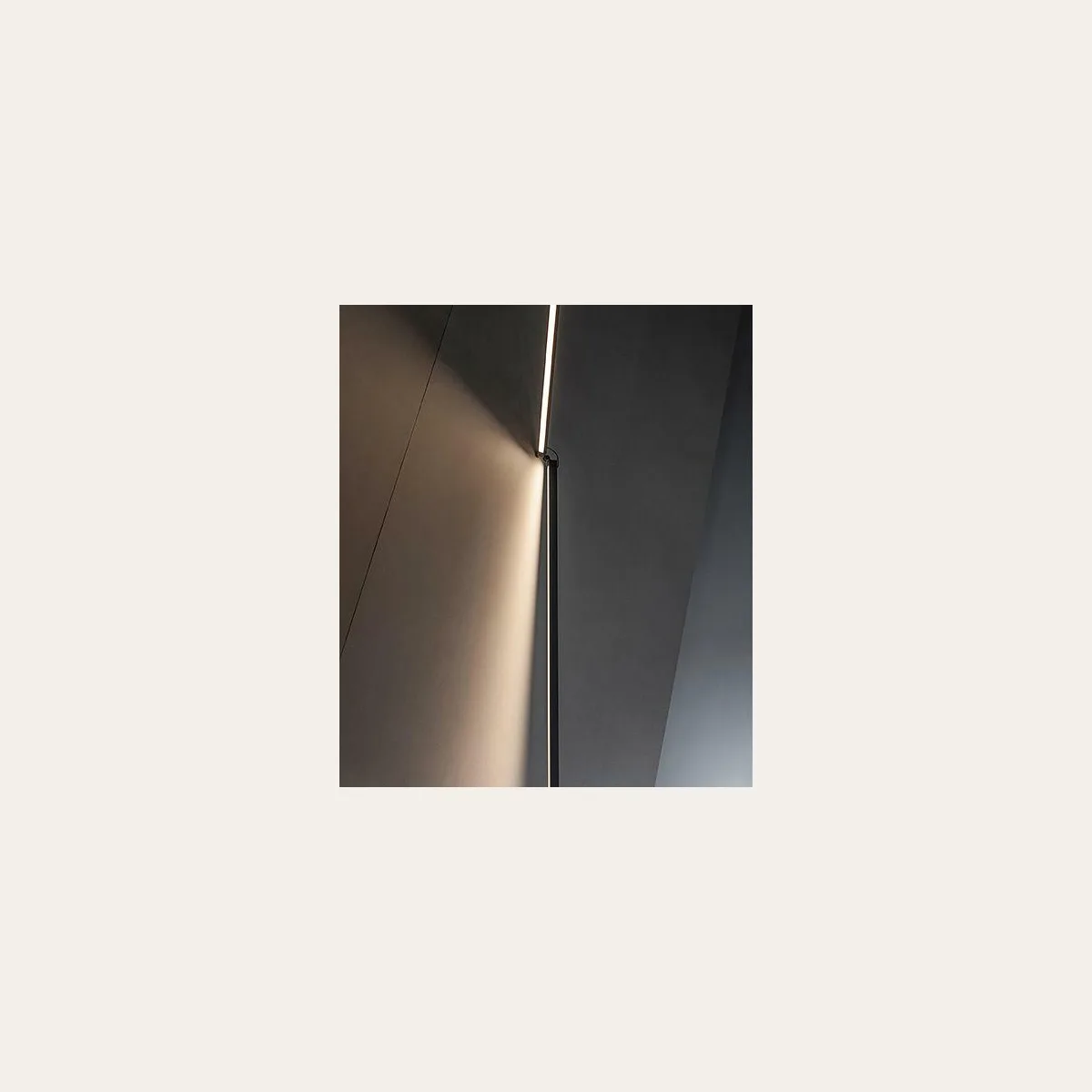 Настенный светильник Vibia Sticks