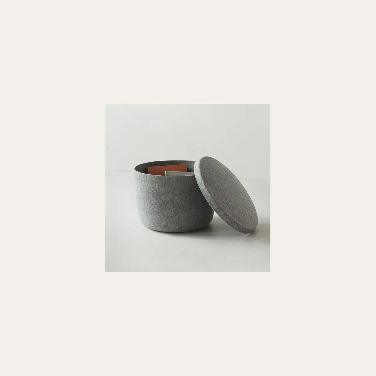 Hide Storage Pouf