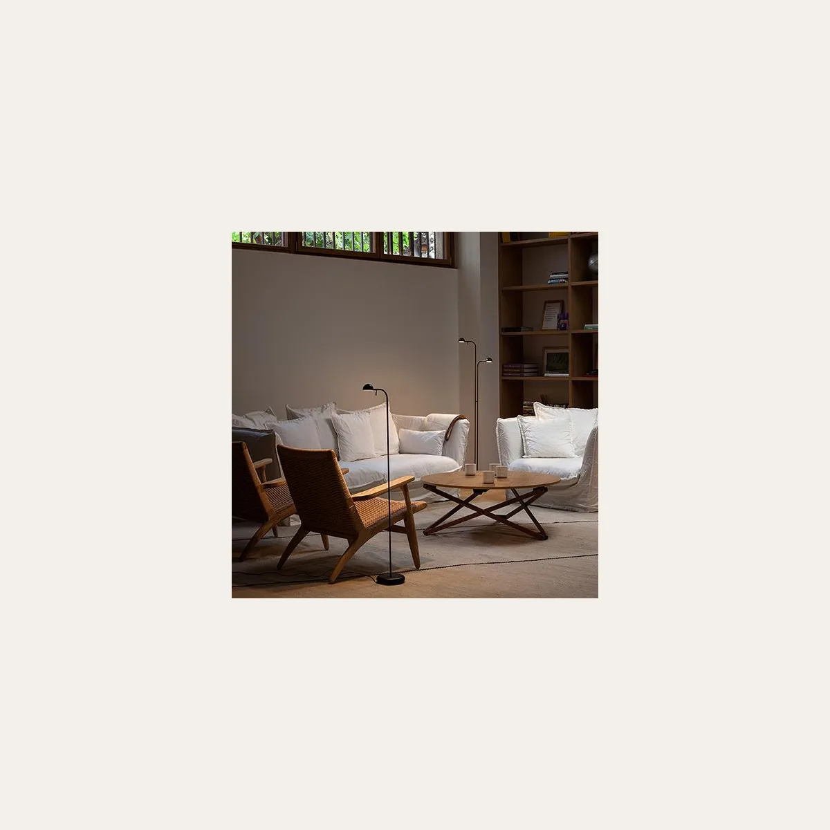 Напольный светильник Pin Vibia
