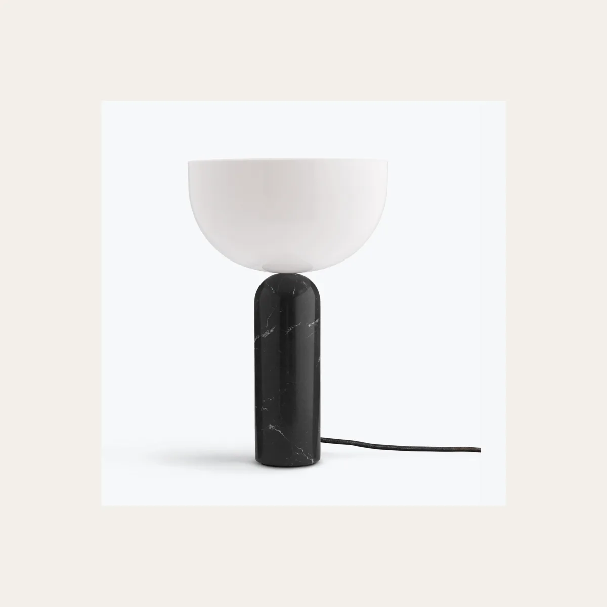 Настольный светильник New Works Kizu Table Lamp