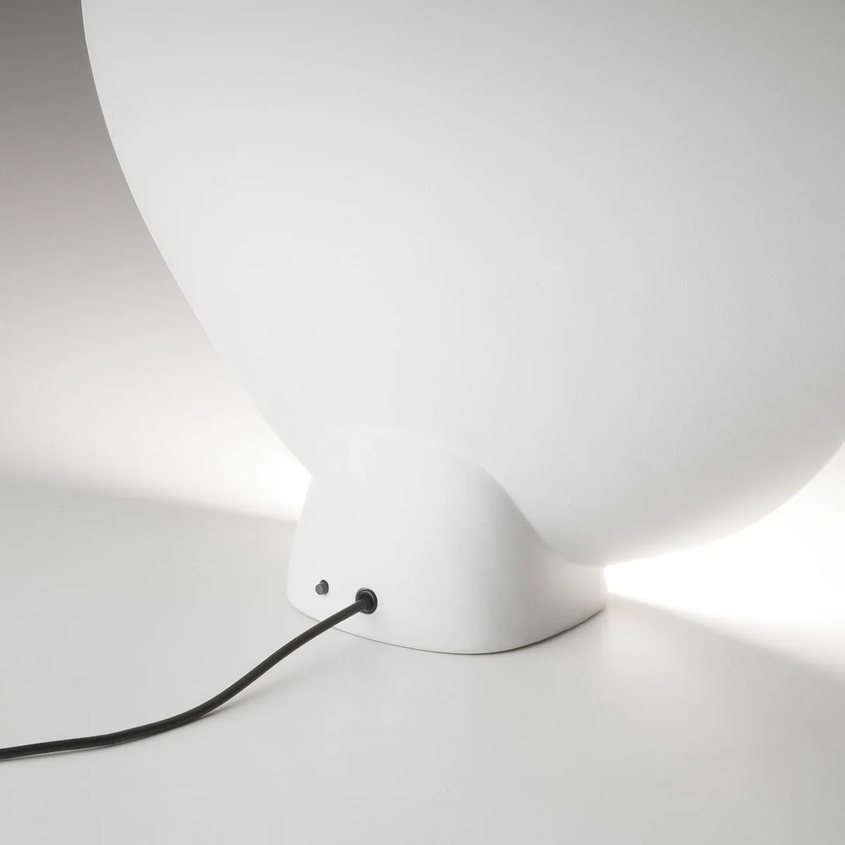 Настольный светильник Vibia Musa