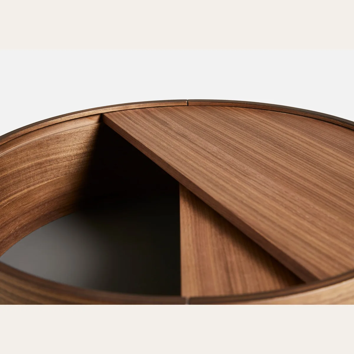 Arc coffee table 66 см