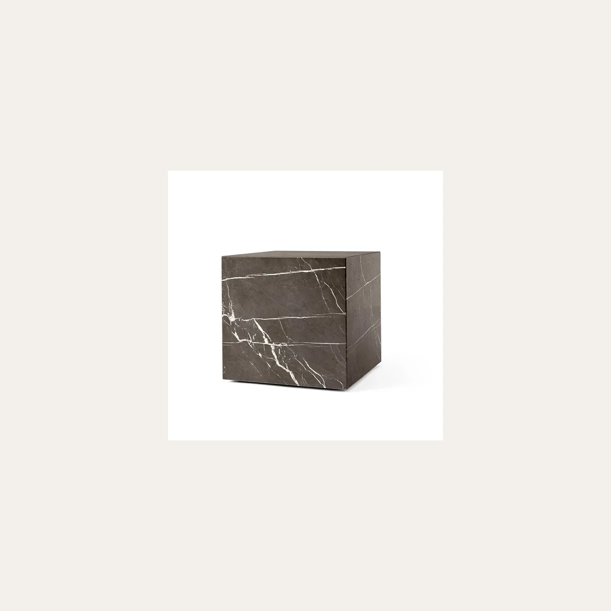 MENU Plinth Cubic