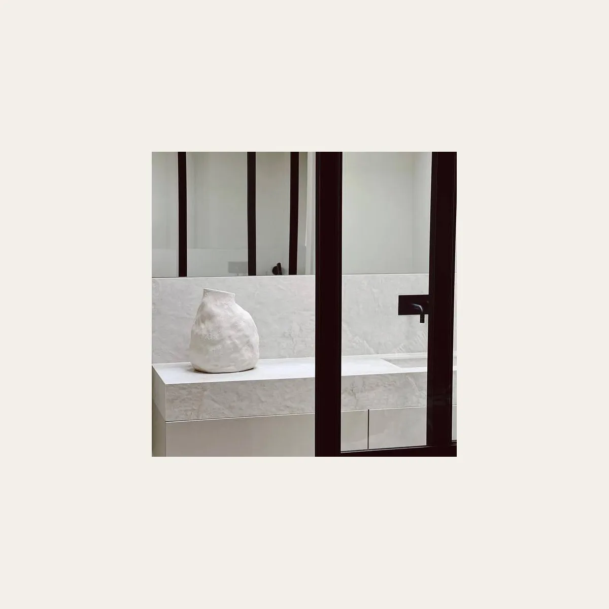 Ваза Ferm Living Vulca - Medium